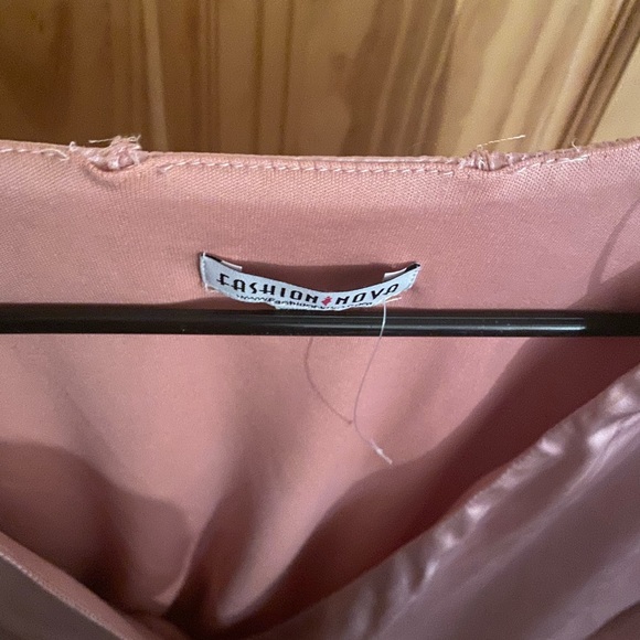 Pink Satin Fashion Nova Romper *NEW* - Picture 4 of 5